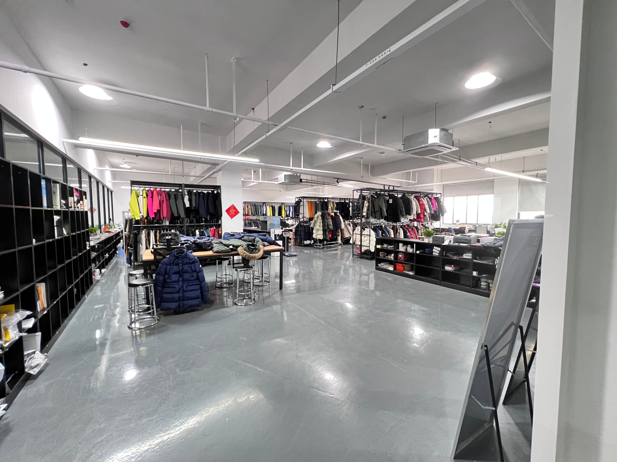 SCOUTER garment office